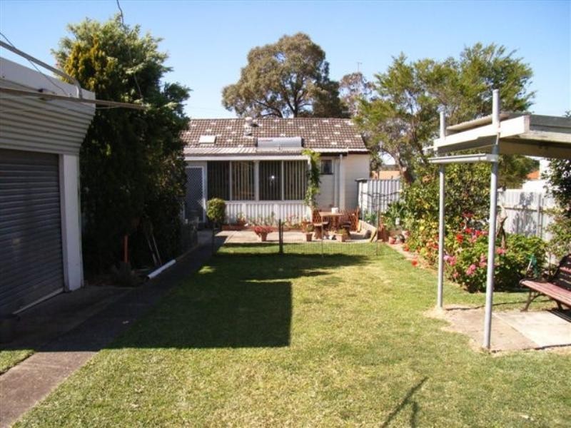 65 Medcalf Street, Warners Bay NSW 2282