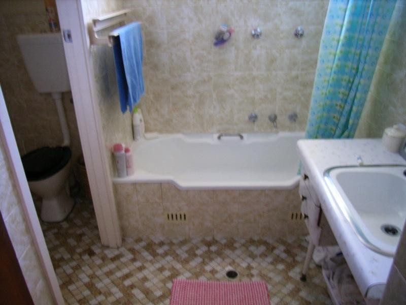 2/4A Lees Street, Charlestown NSW 2290