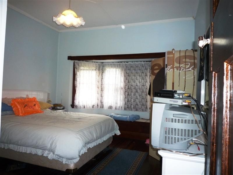 75 Turton Road, Waratah NSW 2298