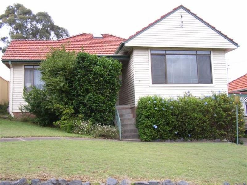 6 Fairview Avenue, Charlestown NSW 2290