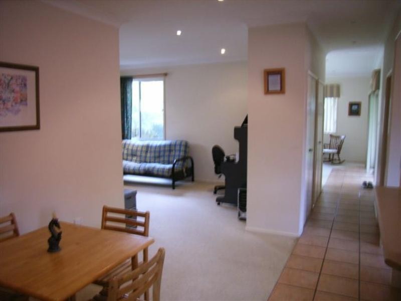 6 Fairview Avenue, Charlestown NSW 2290