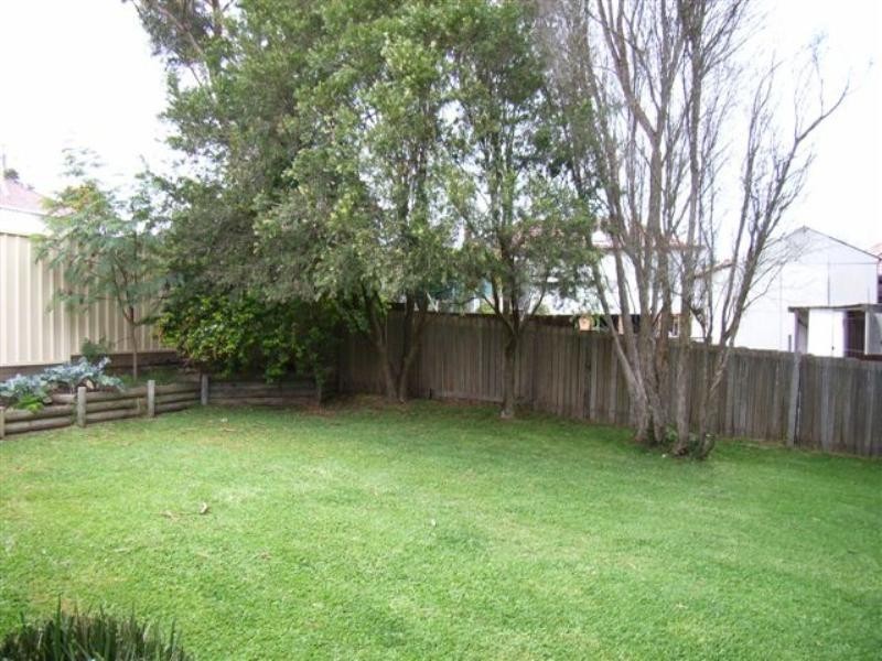 6 Fairview Avenue, Charlestown NSW 2290