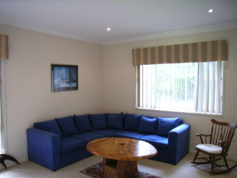 6 Fairview Avenue, Charlestown NSW 2290