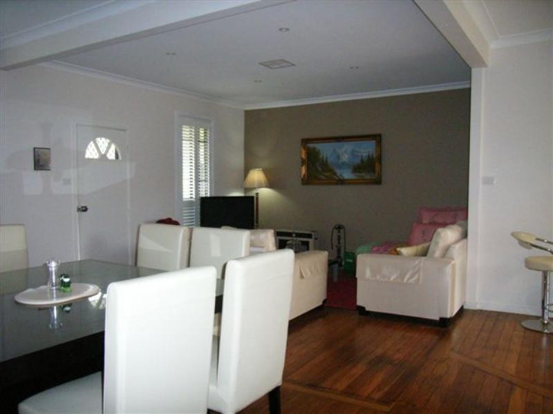 10 Fairview Avenue, Charlestown NSW 2290