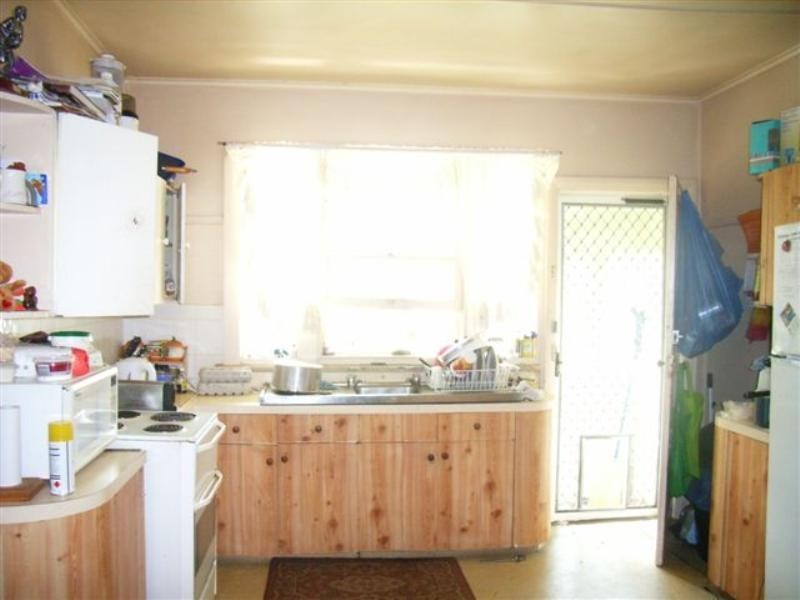 10 Robb Street, Belmont NSW 2280