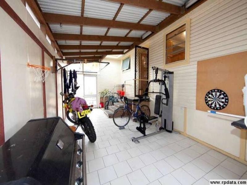 38 Heshbon Street, Gateshead NSW 2290