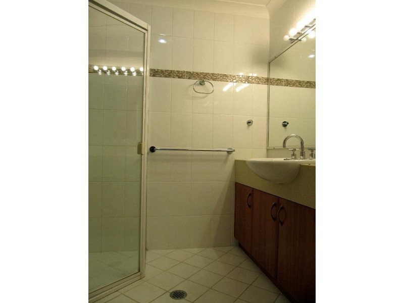 1 The Courtyard, Eleebana NSW 2282