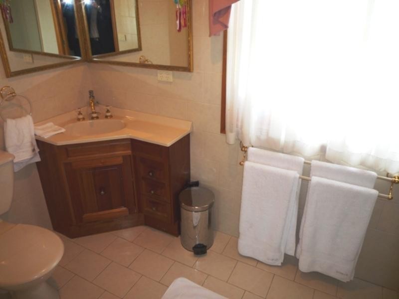 102 Regal Way, Valentine NSW 2280