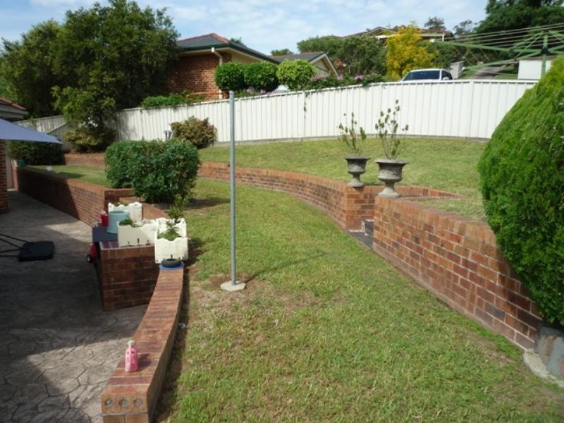 102 Regal Way, Valentine NSW 2280