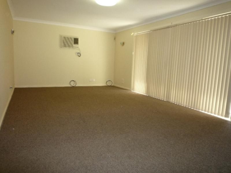 2 Kendella Parade, Kahibah NSW 2290