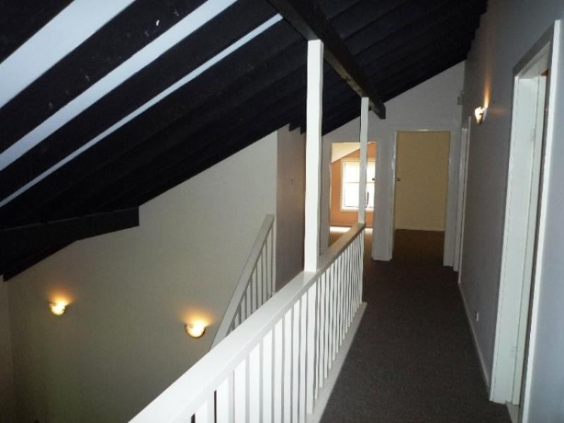 2 Kendella Parade, Kahibah NSW 2290