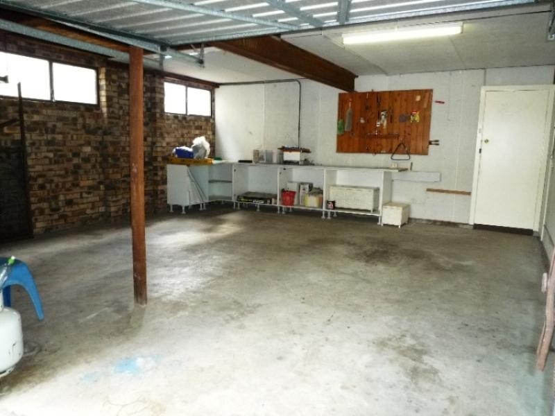 2 Kendella Parade, Kahibah NSW 2290