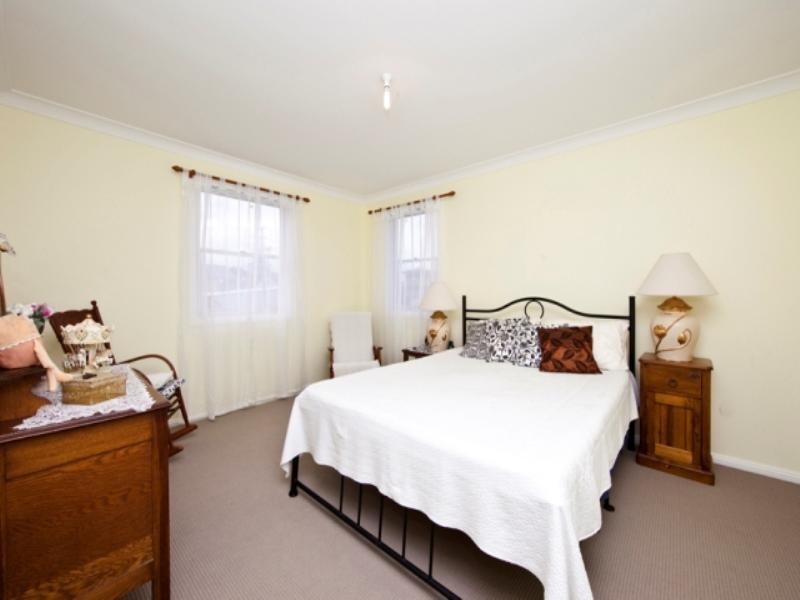6 Punt Road, Stockton NSW 2295