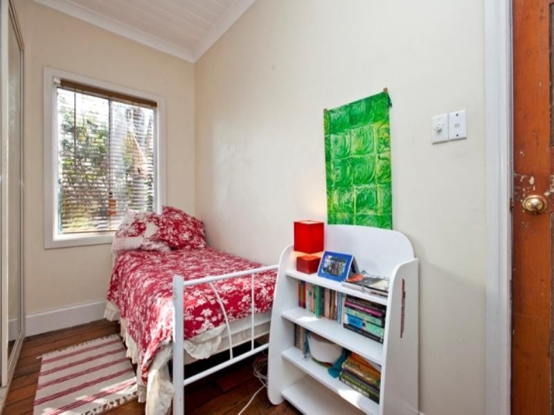 27 Hargrave Street, Carrington NSW 2294