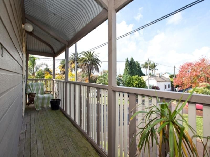 27 Hargrave Street, Carrington NSW 2294