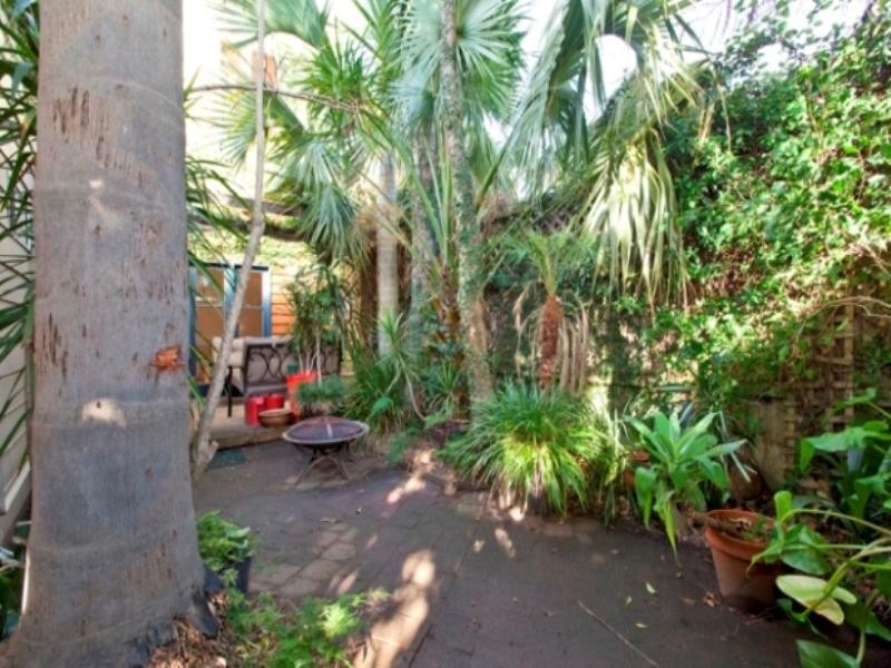 27 Hargrave Street, Carrington NSW 2294