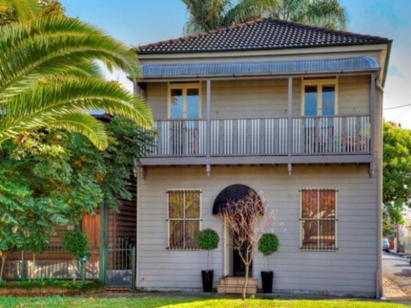 27 Hargrave Street, Carrington NSW 2294