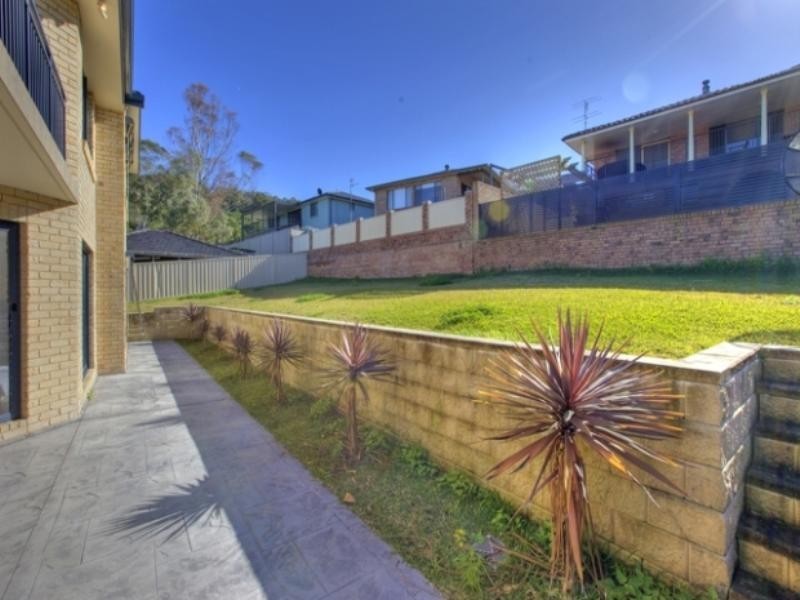 14 Peachwood Close, Warners Bay NSW 2282