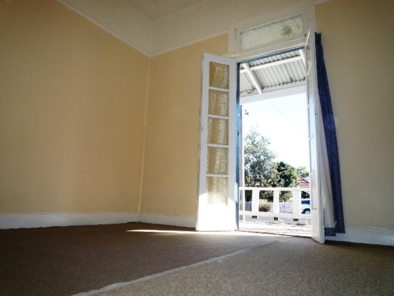 6 Edmund Street, Mayfield NSW 2304