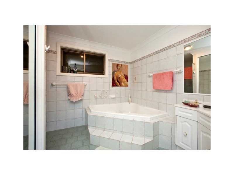 7 Clyde Street, Stockton NSW 2295