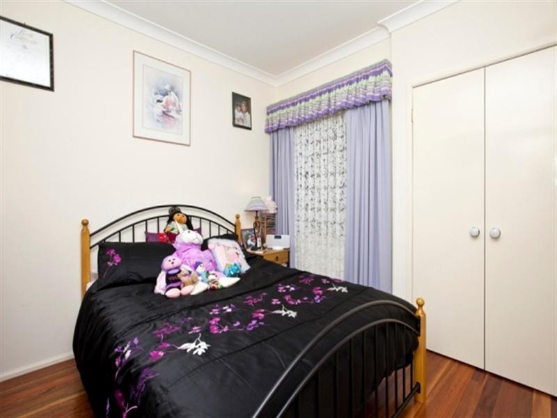 24 Seafarer Close, Belmont NSW 2280