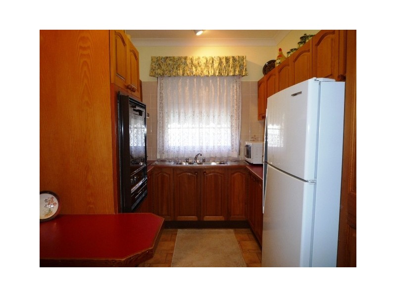 13 Ada Street, Mount Hutton NSW 2290