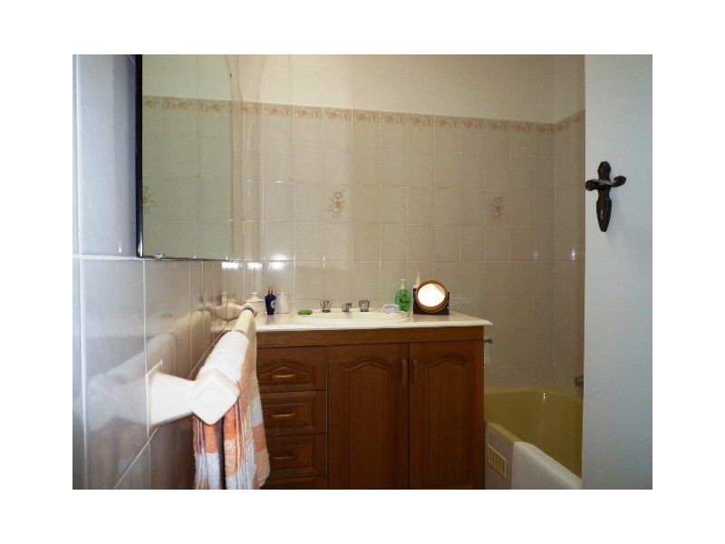 13 Ada Street, Mount Hutton NSW 2290