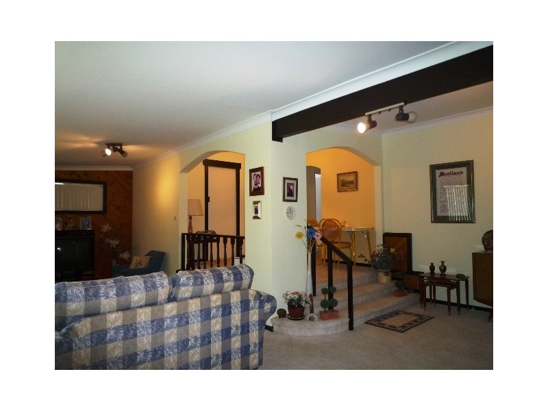 13 Ada Street, Mount Hutton NSW 2290