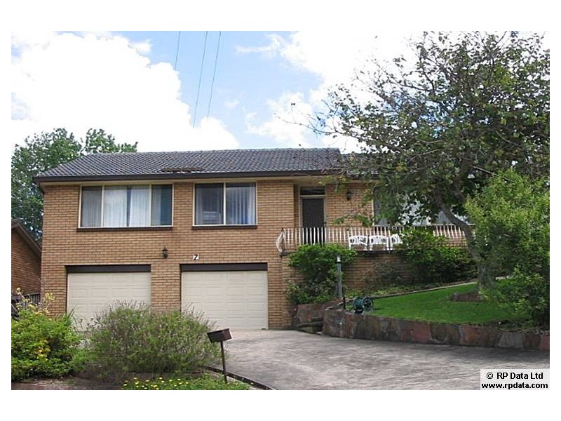 7 Lois Crescent, Cardiff NSW 2285