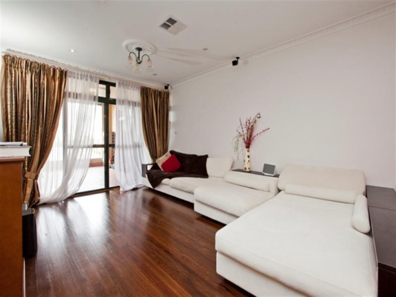 31/215 Darby Street, Cooks Hill NSW 2300