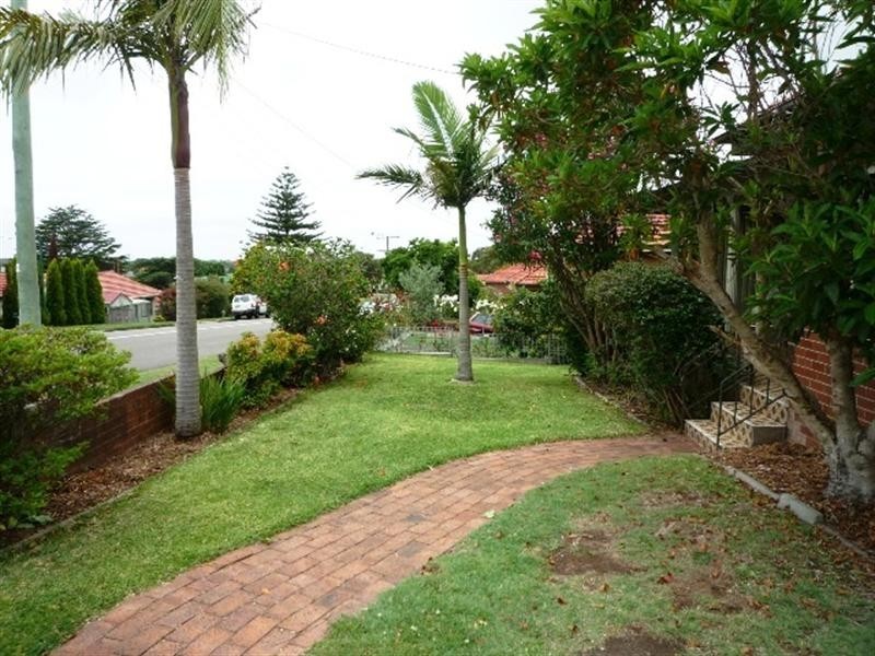 36 Ocean View Parade, Charlestown NSW 2290