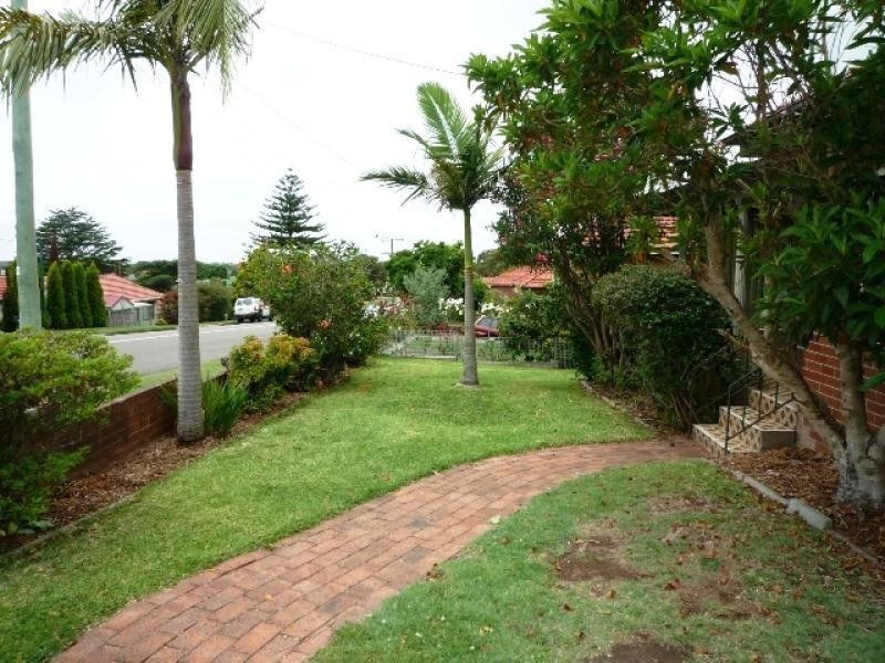 36 Ocean View Parade, Charlestown NSW 2290