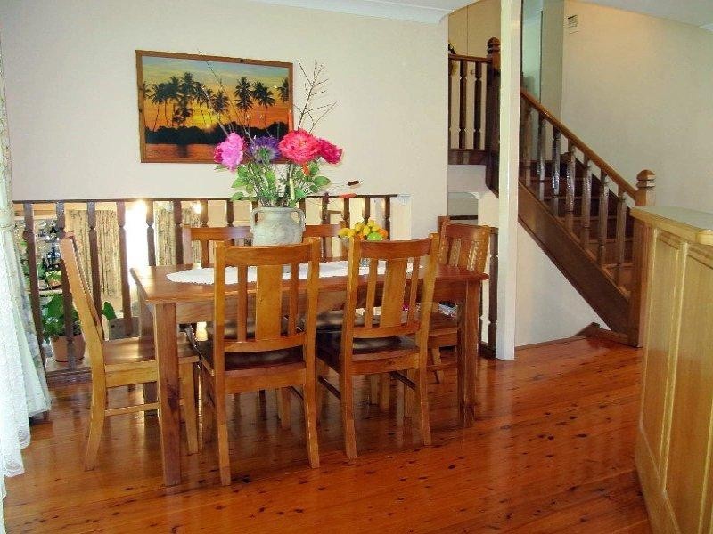 9 Barwon Close, Elermore Vale NSW 2287