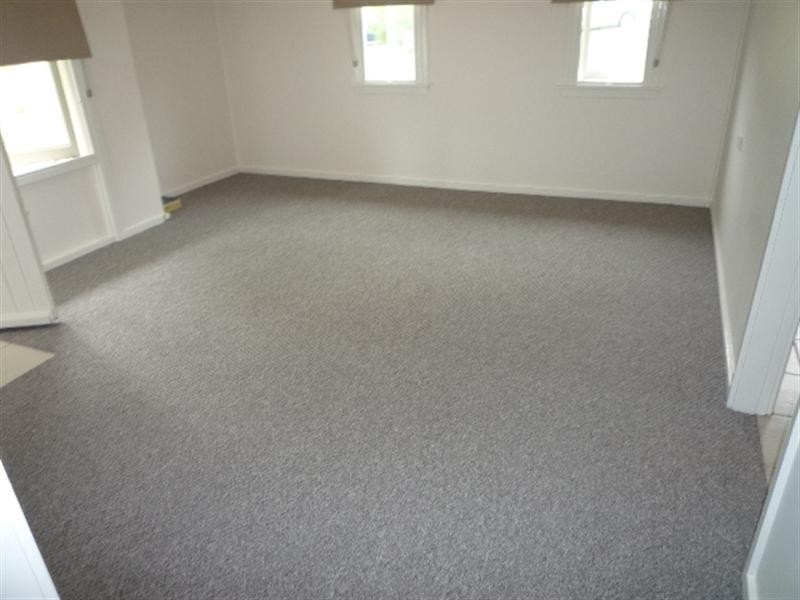 4 Carbeen Street, Gateshead NSW 2290