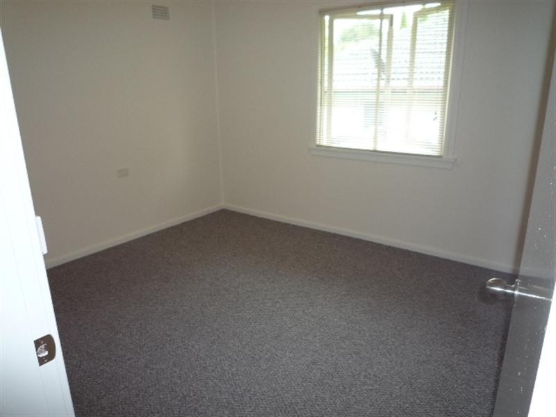 4 Carbeen Street, Gateshead NSW 2290