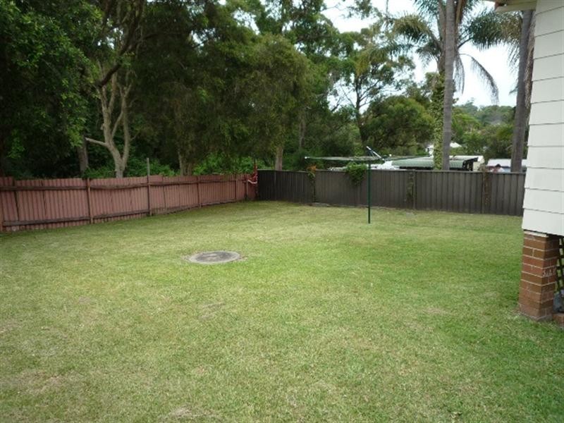 4 Carbeen Street, Gateshead NSW 2290