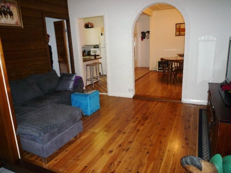 186 Turton Road, Waratah NSW 2298