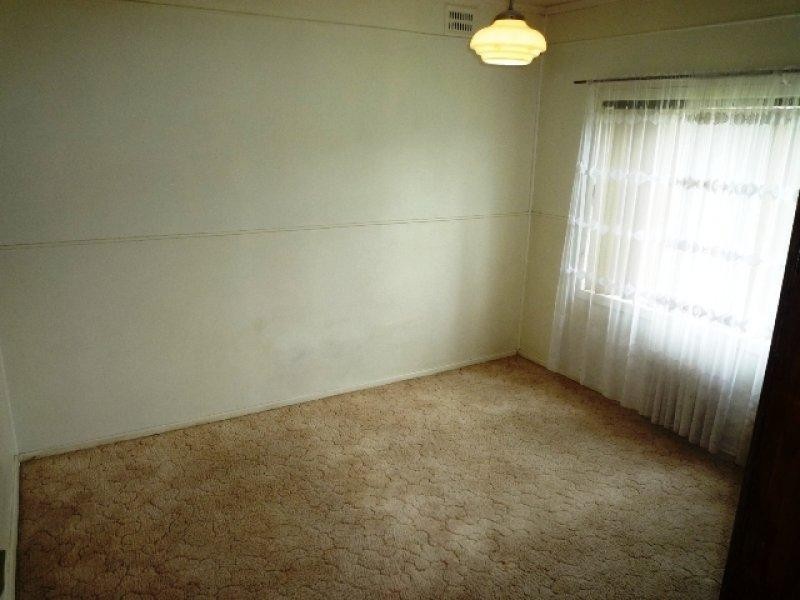 258 Warners Bay Road, Mount Hutton NSW 2290