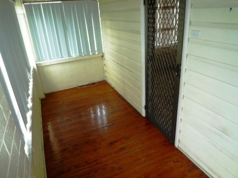 258 Warners Bay Road, Mount Hutton NSW 2290