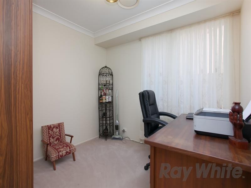 20 Blue Gum Court, Mount Hutton NSW 2290