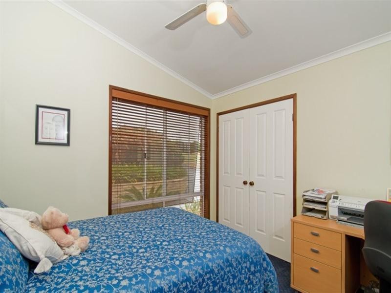 7 Blaxland Road, Macquarie Hills NSW 2285