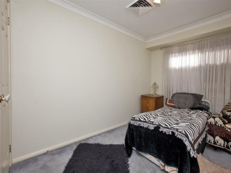 47 Angophora Drive, Warabrook NSW 2304