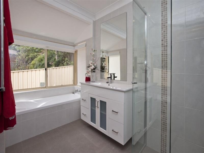 38 Moani Street, Eleebana NSW 2282