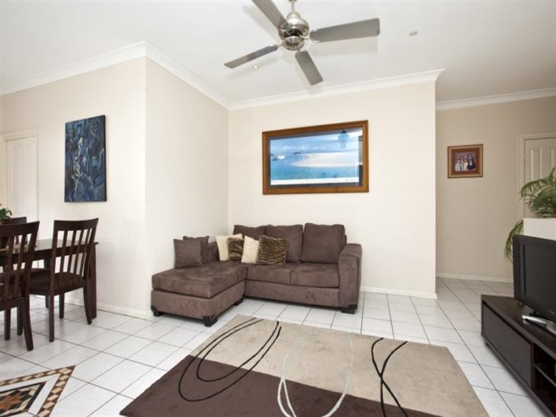 101 East Street, Warners Bay NSW 2282