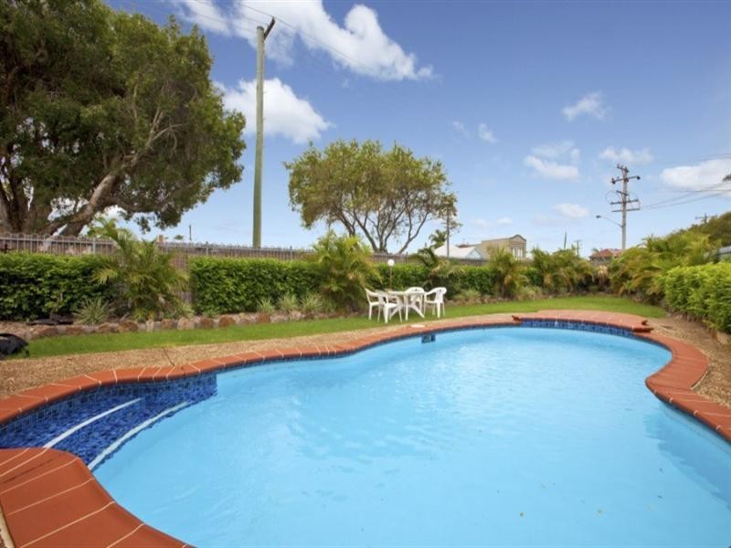 8/74 Railway Street, Merewether NSW 2291