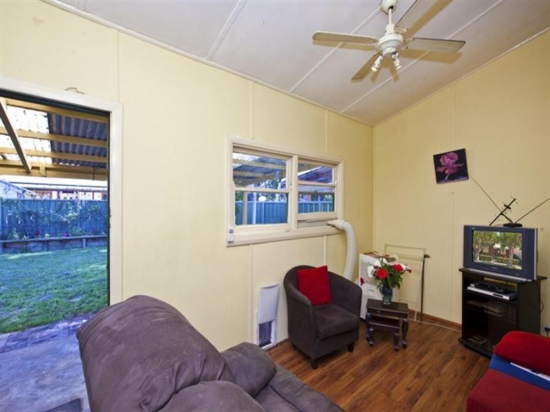 Mayfield East NSW 2304