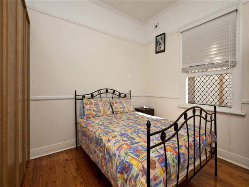 13 Murray Square, Mayfield NSW 2304