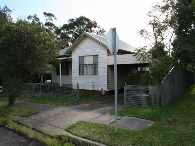 24 Teralba Road, Broadmeadow NSW 2292