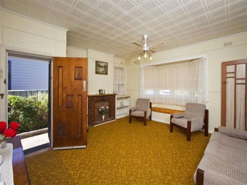 47 Waratah Street, Kahibah NSW 2290