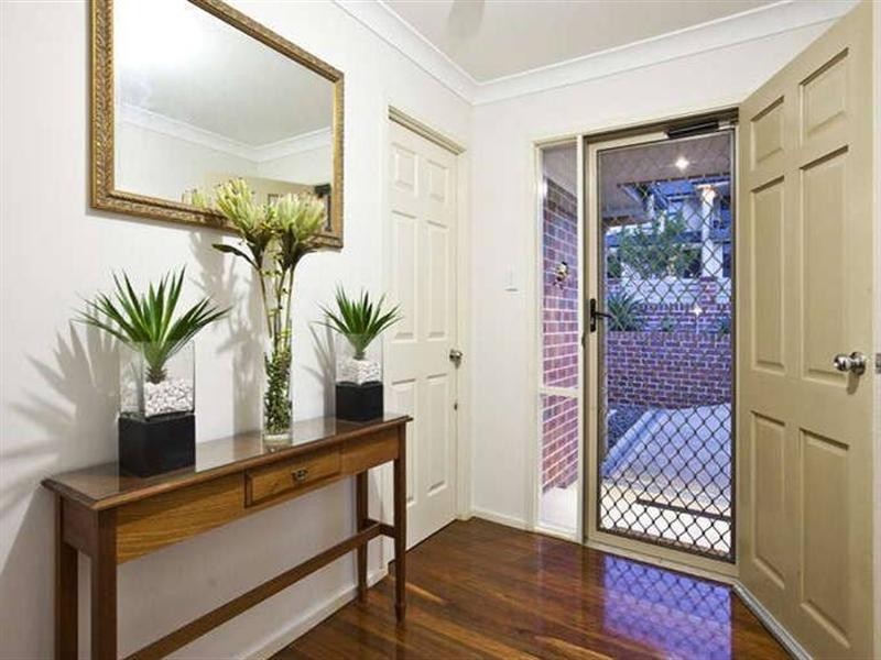 9 Joyce Street, Floraville NSW 2280